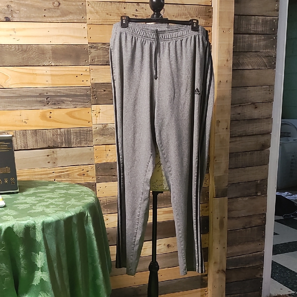 Adidas Gray Sweatpants with Elastic Waistband and Relaxed Fit